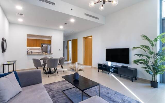 Silkhaus Spacious 1BR in Downtown Pool View
