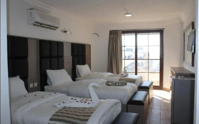 Ahla Tlah SeaView Hotel