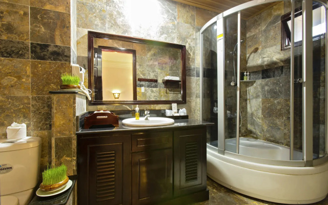 Lantern Boutique Hoi An