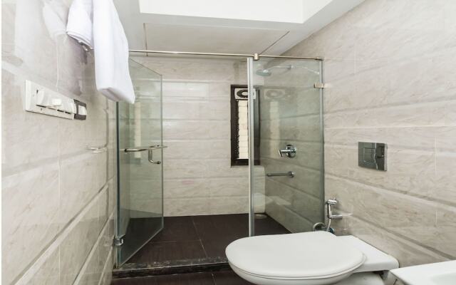 OYO 10921 Stay INN