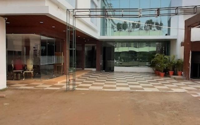 Sparsh Hotel & Resort by Spree