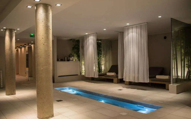 Hôtel b design & Spa