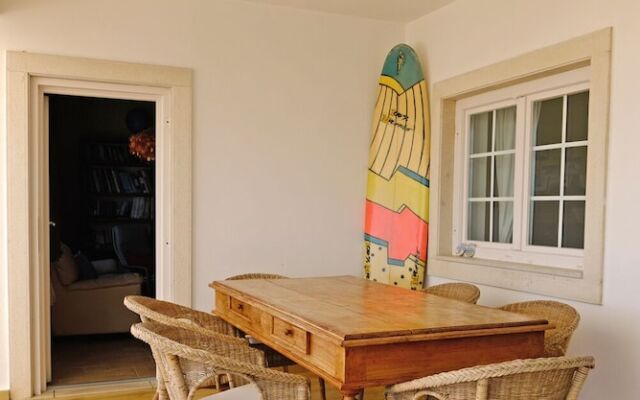 FreeSurfCamp & Hostel