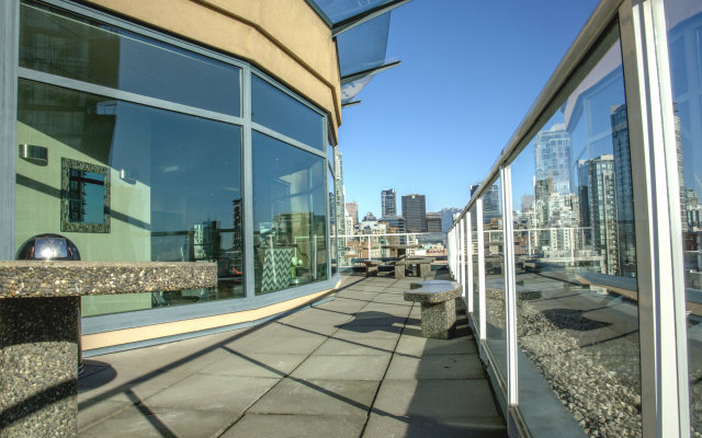 Grand Park Hotel & Suites Downtown Vancouver, Ascend Hotel Collection