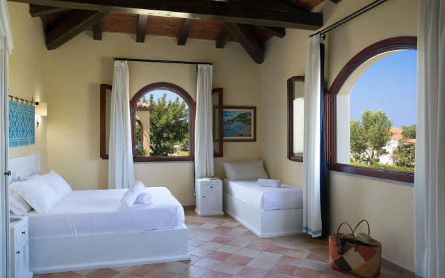 Cala Luas Resort