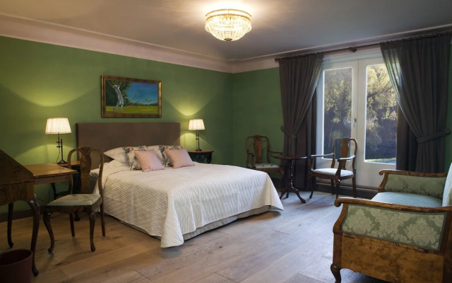 Hotel Hirvihaaran Kartano