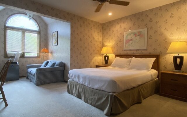 Mountain Harbor #114 3 Bedroom Condo