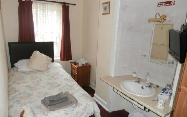 Monorene Guest House