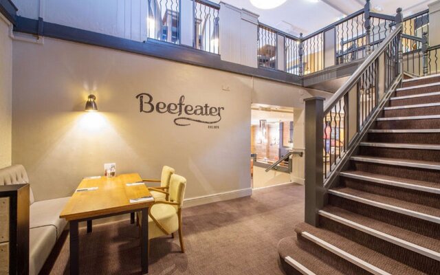 Premier Inn Cardiff West