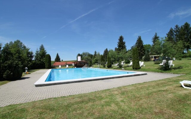 AZUR Rosencamping Schwäbische Alb