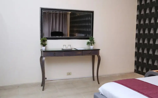 Westin Suites Guest House
