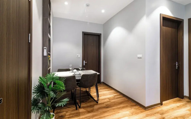 Luxe Paradise Suites Hotel  To Ngoc Van