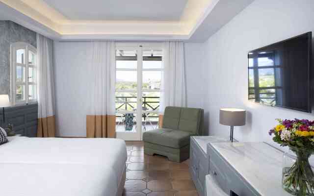 Eretria Hotel & Spa Resort