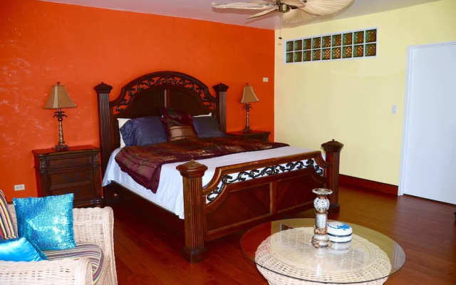 Caprice 14 Cable Beach Luxury Villa