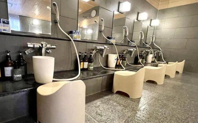 Hotel & Spa TOPOS Sendai Station - Caters to Men