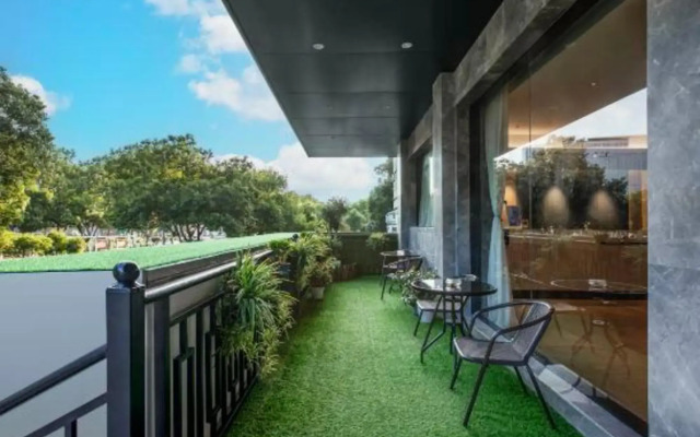 Homeinn · neo (Xiangtan Jianshe Road Bubugao Plaza)