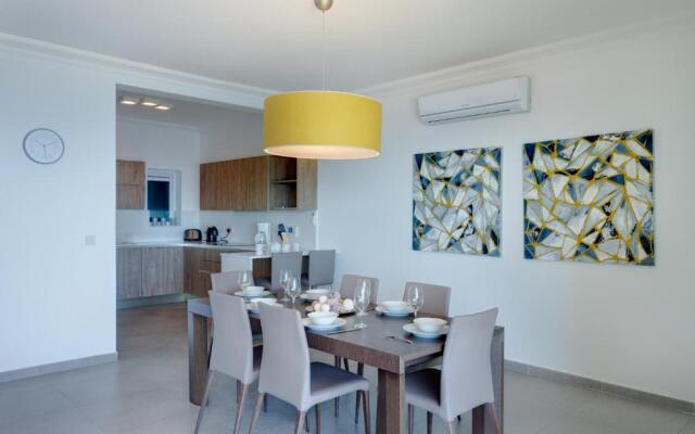 Seafront Apartment Sliema