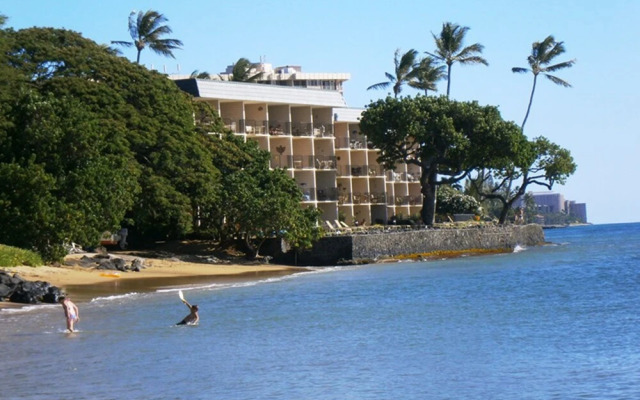 Kahana Reef by Maui Condo & Home