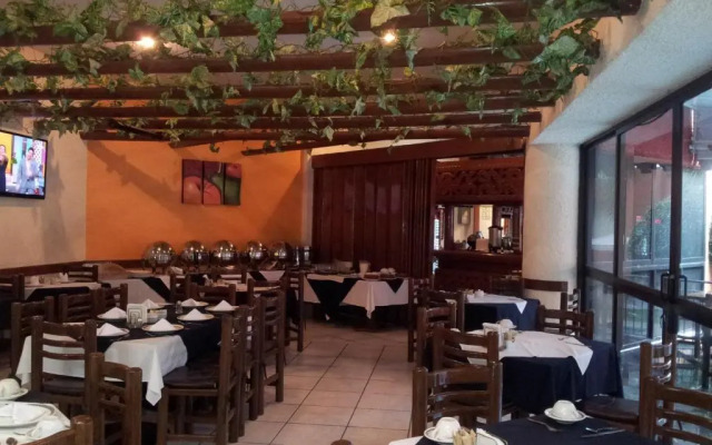 Hotel del Real del Sol