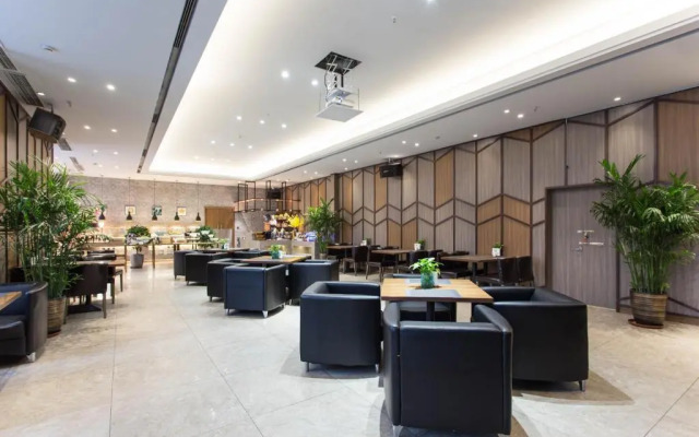 Yitel Collection Shenyang Hunnan Olympic Sports Center Wanda Plaza