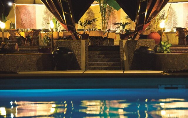 New Emerald Cove Hotel
