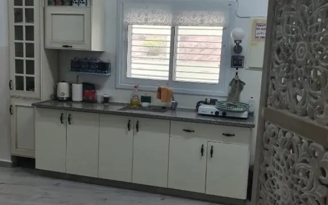 Tzimer Lana