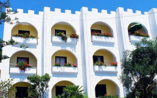 Vrachos Holidays Hotel
