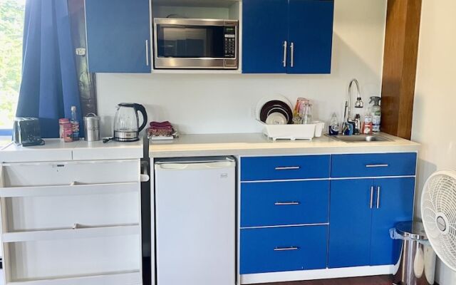 Captivating 1-bed House in Koror