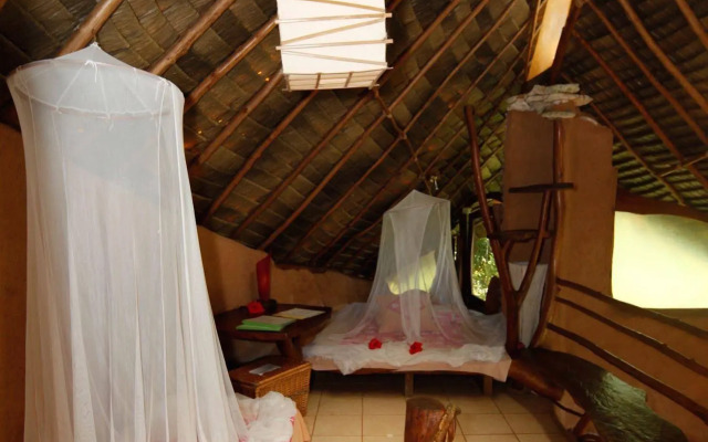Vanira Lodge