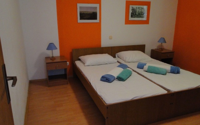 Apartments and Room Vikeli
