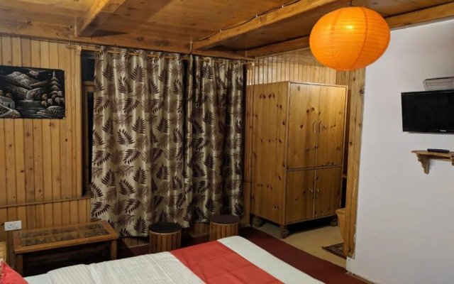 OYO 24294 Pahuna Upvan