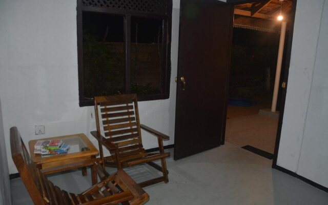 Cozy Garden Arugambay