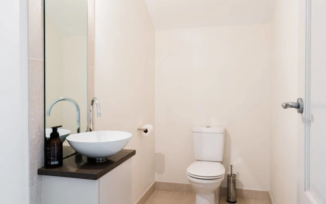 Live in Federation Style Luxury With Stunning Views