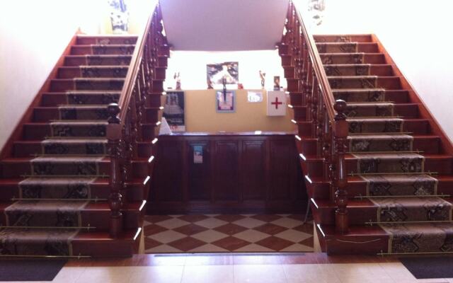 Hotel Universo
