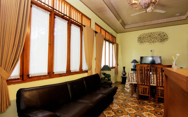 Embe Joglo Homestay