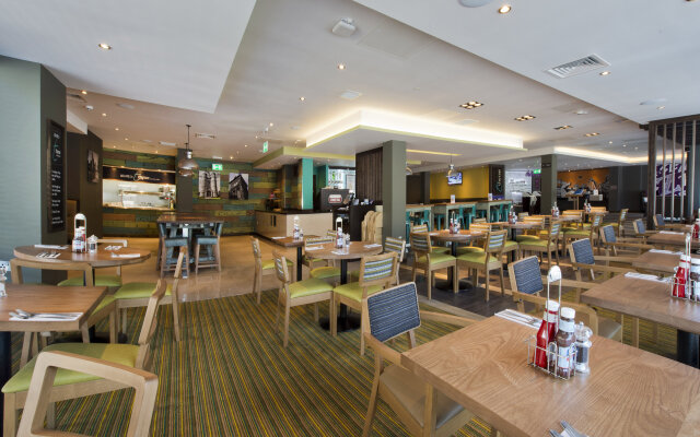 Premier Inn Newbury Town Centre (London Road)