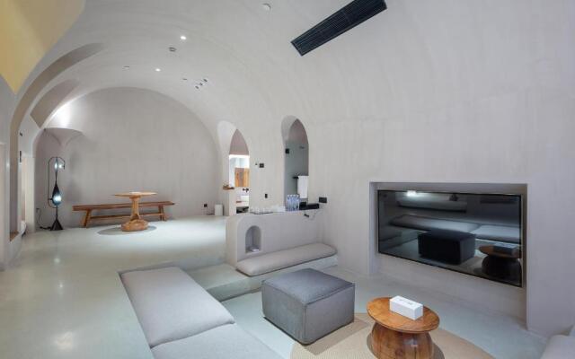 Nayun Xingkongsu Hotel