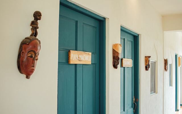Zulu Surf Hotel