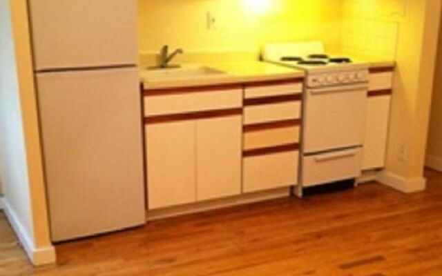 Washington Plaza Apartments