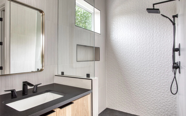Melody by AvantStay | Peloton included, sleek home, Austin