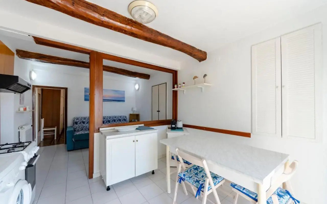 ALTIDO Great Flat with Balcony & Sea View near Beach