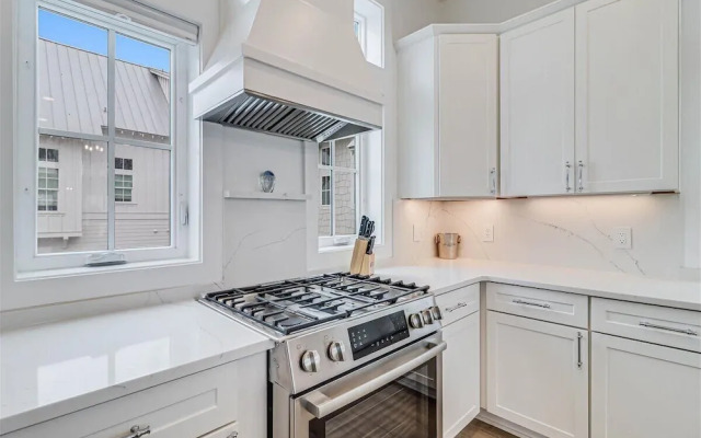 Chillin' the Most 104 SOU