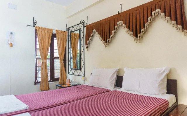 Kailash Guest House