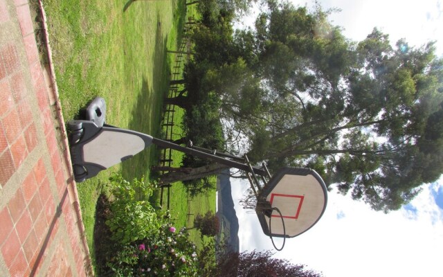 Guatavita Lake Farm House; Near, Confortable