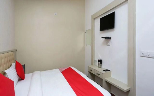 Hotel Raj Rani by OYO Rooms