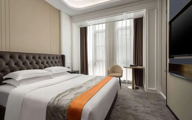 Ramada By Wyndham Yichang Riverside