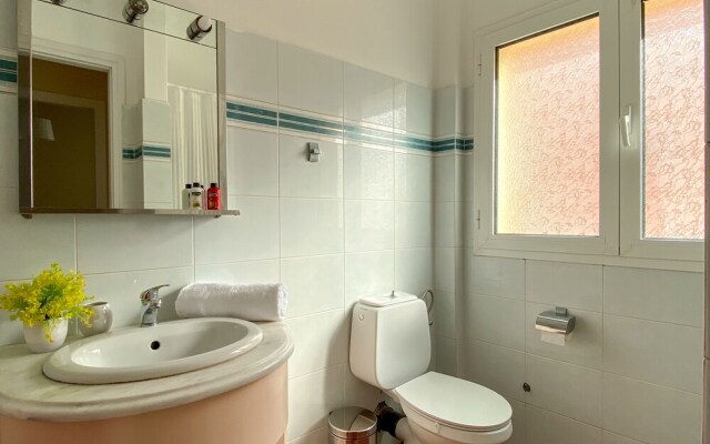 Lithostroto Suites