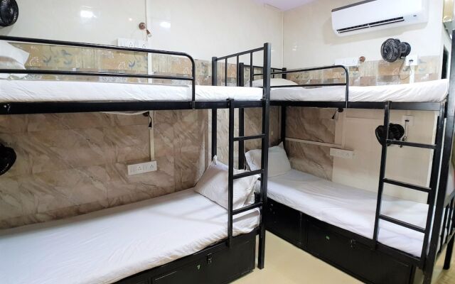 Hexa Super Dorm