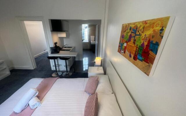 Sun Street ApartHotel