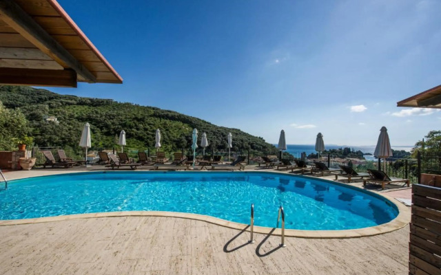 Enetiko Resort Hotel